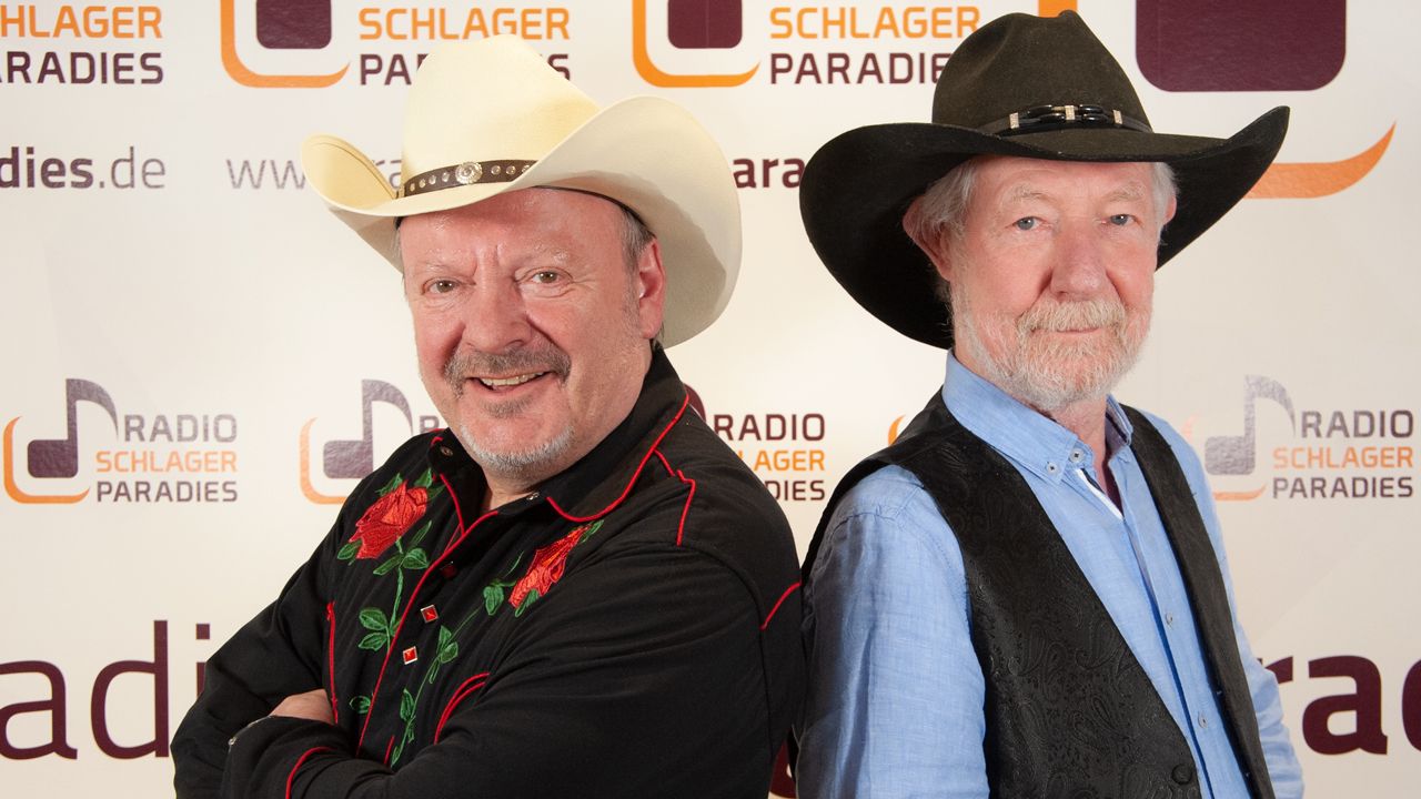 Fanbox auspacken mit Truck Stop