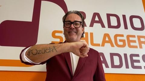 Anzug-Alex zu Besuch bei Radio Schlagerparadies