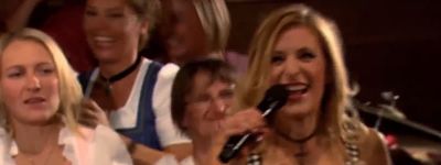 Stefanie Hertel  - Dirndlrock (offizielles Video)