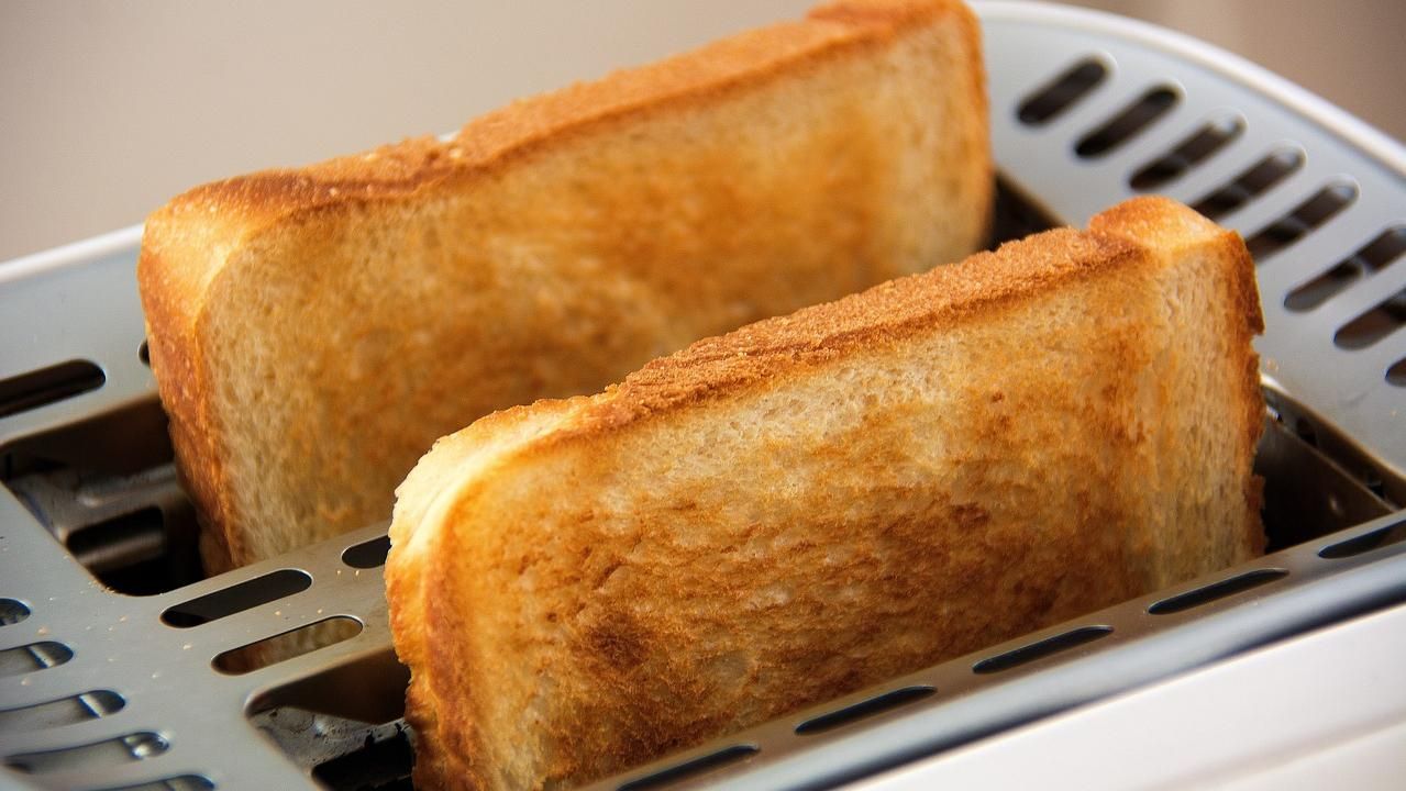 Goldener Toast