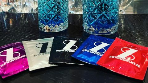 CapyCup - Mit einem Gummi fürs Glas gegen K.O-Tropfen