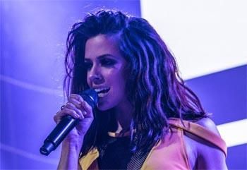 Vanessa Mai setzt ihre Tour fort