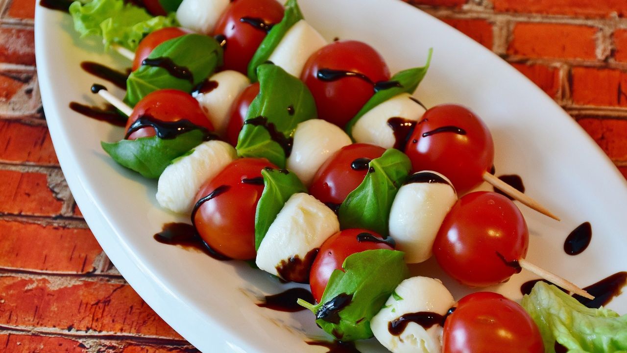Rezept: Mozzarella-Spiess