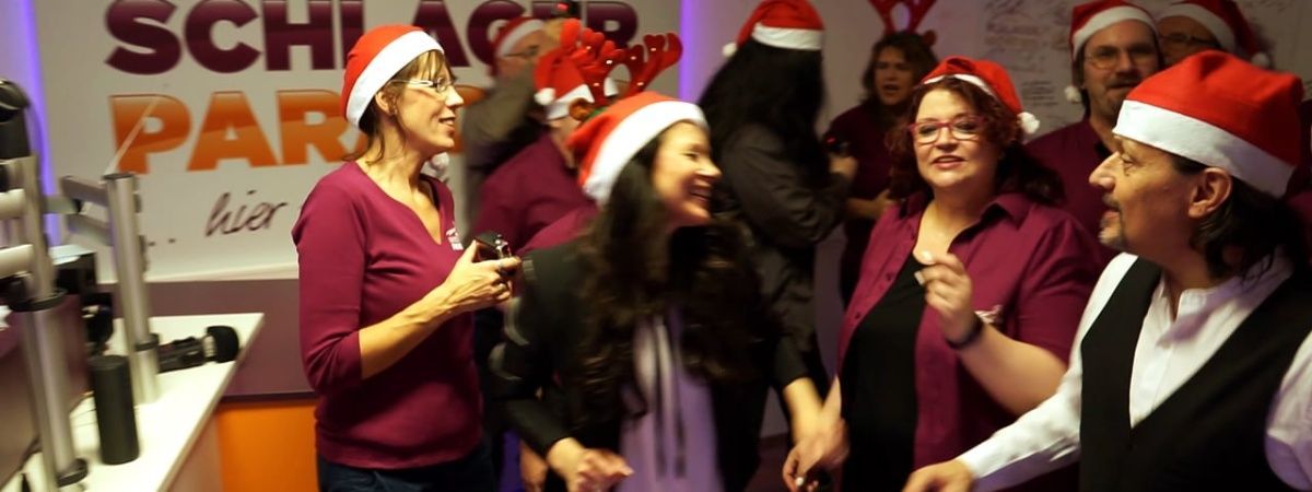 RADIO-SCHLAGERPARADIES wünscht Frohe Weihnachten