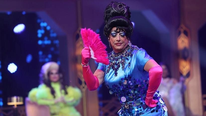 Patrick Lindner singt als Dragqueen "Cookie Paradise"
