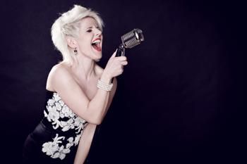 Linda Feller: "Am Ende stehst du doch"